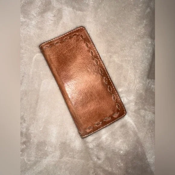 BEAUTIFUL Genuine Leather Wallet - Picture 4 of 7
